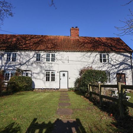 2 Greensleeves Saxmundham Esterno foto